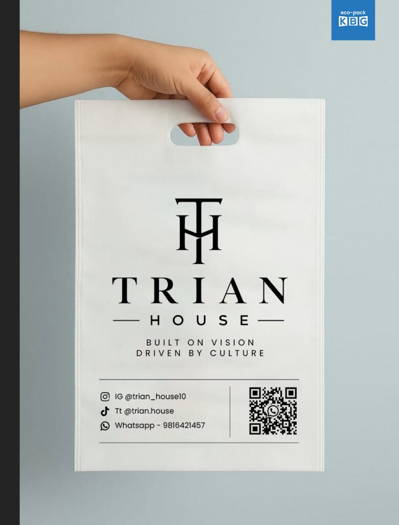 Train-House